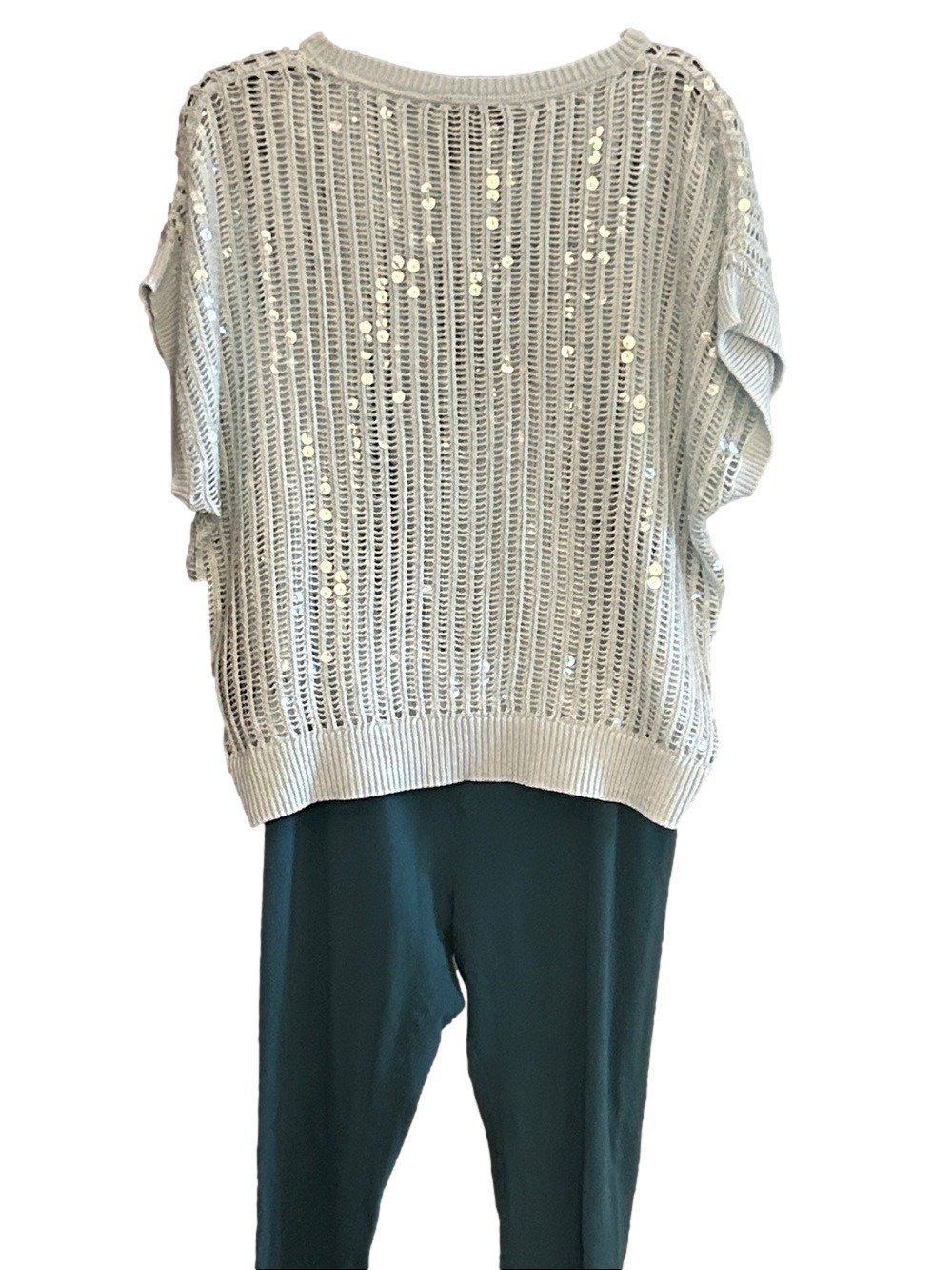 Donna Karan Airy Blue Green Knit Sequined Front Short Sleeve Top Size Large NEW!
